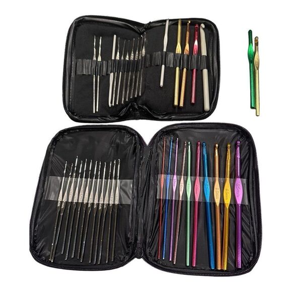 Sewing bundle over 100 items.Needles crochet hooks elastic lot grannycore estate - Picture 6 of 12